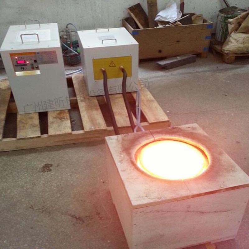 預(yù)防中頻熔煉爐感應(yīng)圈堵死的方法